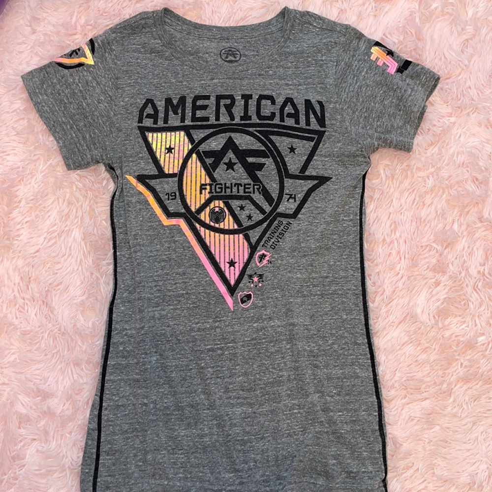 American Fighter shirt round neck. Great condition